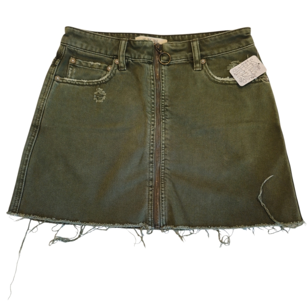 Free People We The Free Army Green Distressed Zip Front Mini Skirt Size 27